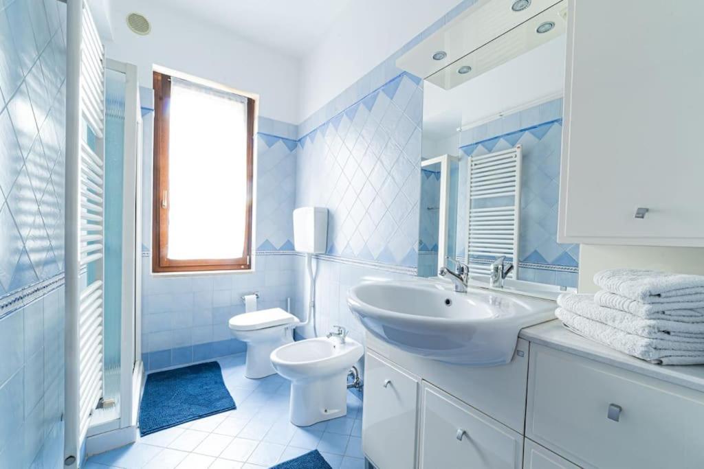 Eb28House Appartamento Con Posto Auto Compreso بادوفا المظهر الخارجي الصورة